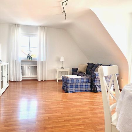 Apartamento Super Zentral Begehrte Wohnlage Parkplatz Vor Haus Núremberg Exterior foto